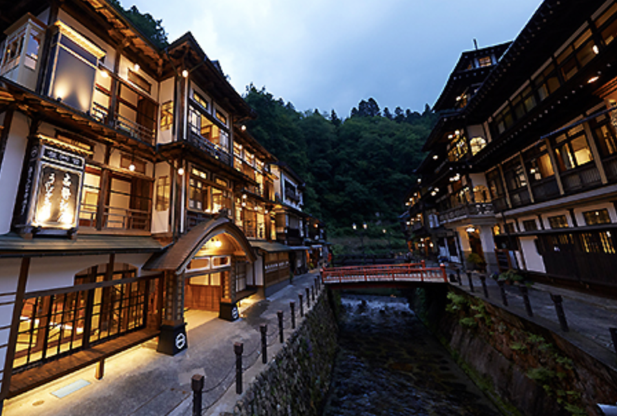 銀山温泉　デート